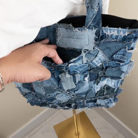 Upcycled reworked carhartt tote bag - Picture 3 of 8